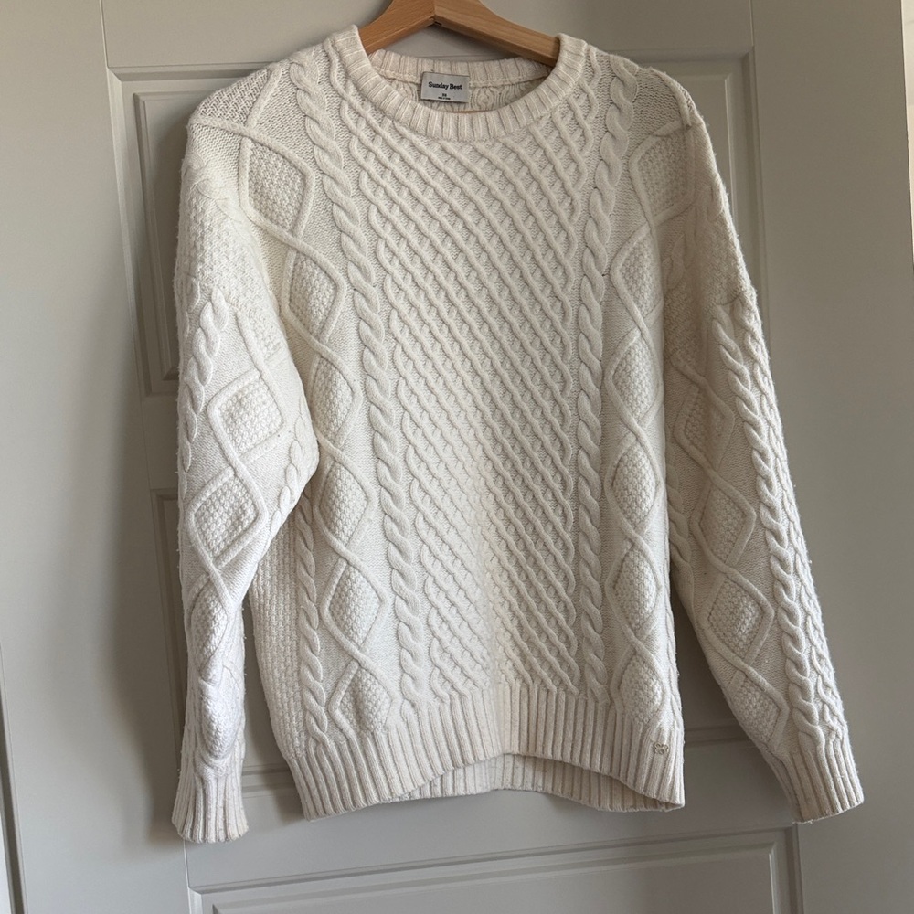 Aritzia Cream Cable-Knit Crewneck Sweater